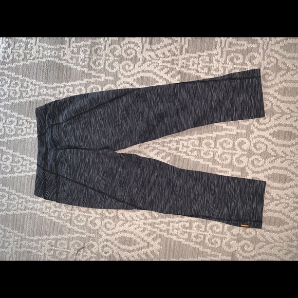 Lucy cropped leggings - Picture 5 of 5